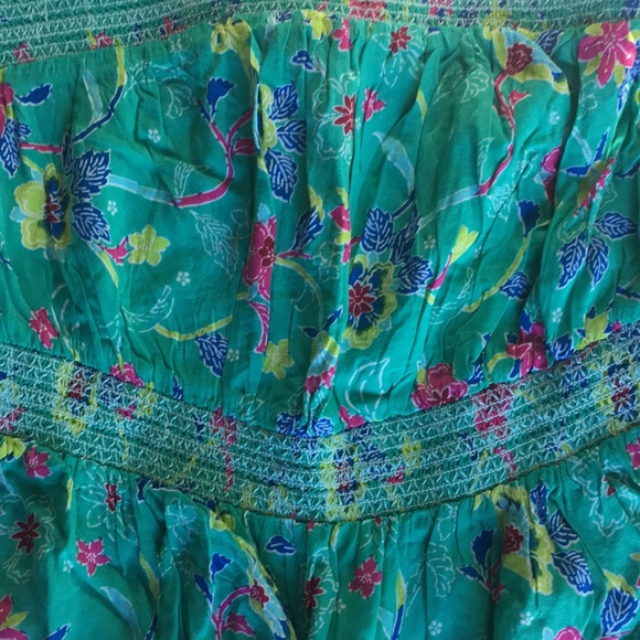 Top - Picture 2 of 3